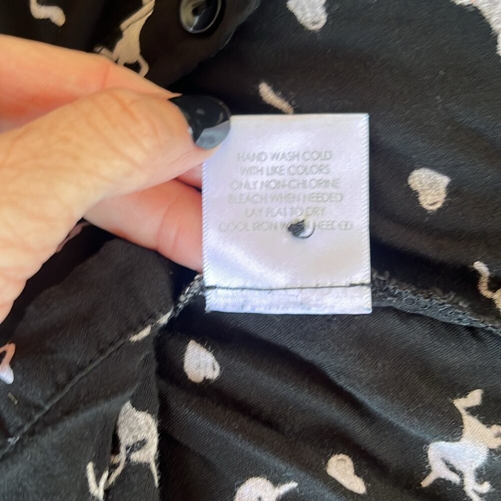 Modcloth unicorn print  button down shirt.  Size L - Picture 7 of 7